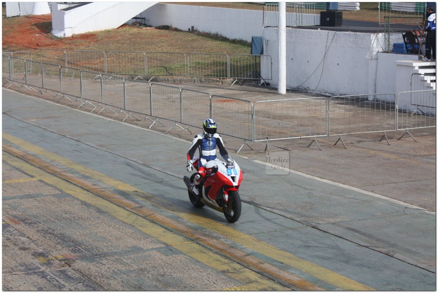 Moto 1000 GP - Terceira Etapa - Brasilia 27-07-2014 (10).jpg